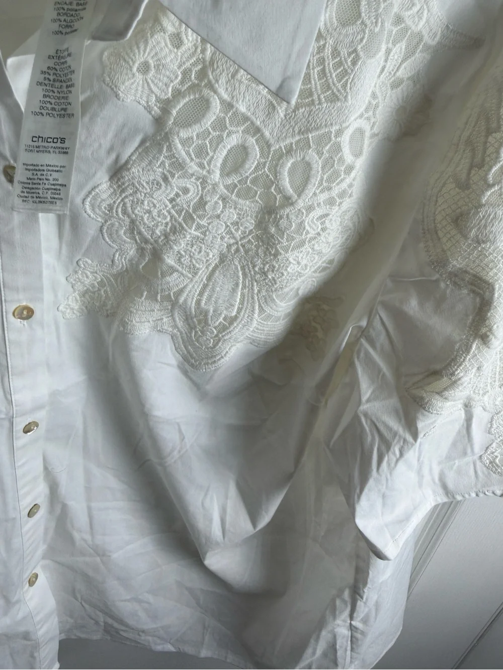 Chicos crisp white